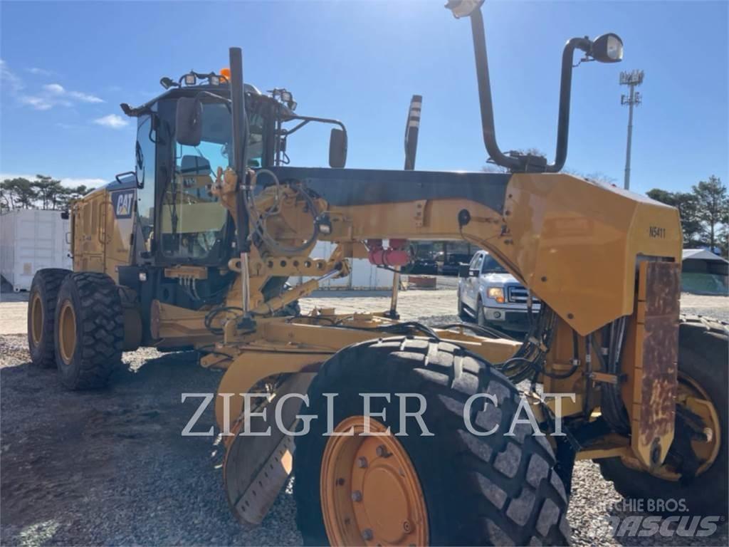 CAT 12M3AWD Veihøvler