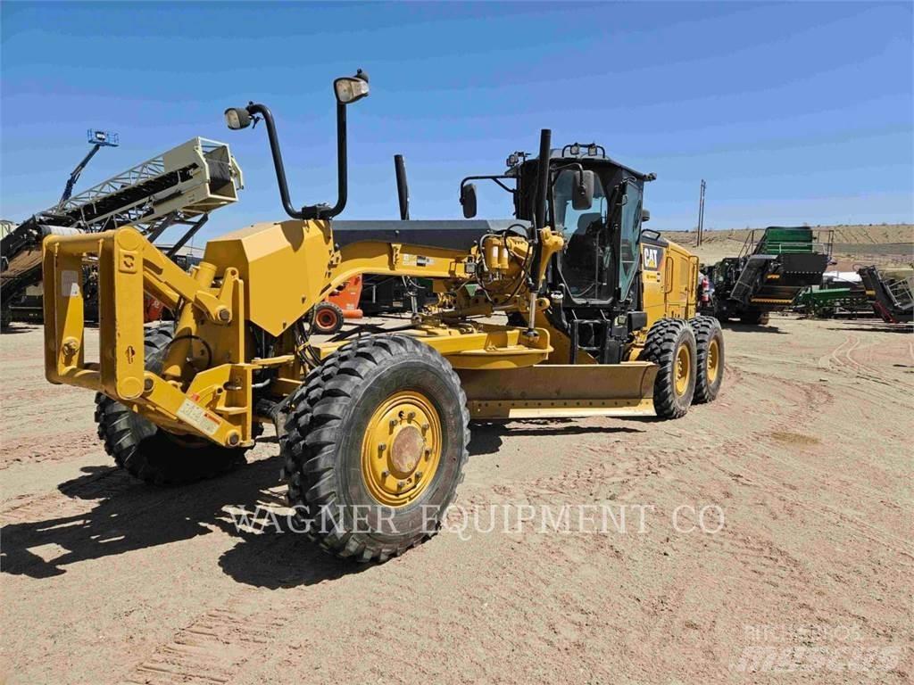 CAT 12M3AWD Veihøvler