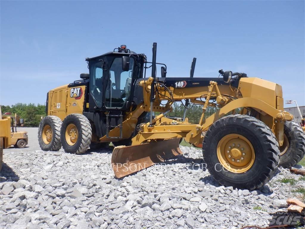 CAT 140 Veihøvler