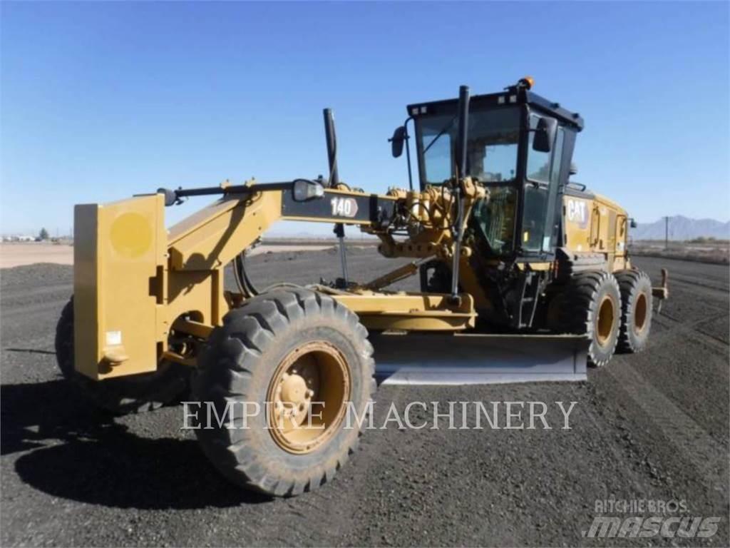 CAT 140-13 Veihøvler
