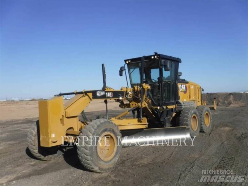 CAT 140-13 Veihøvler