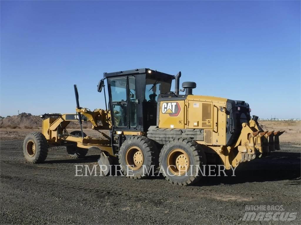 CAT 140-13 Veihøvler