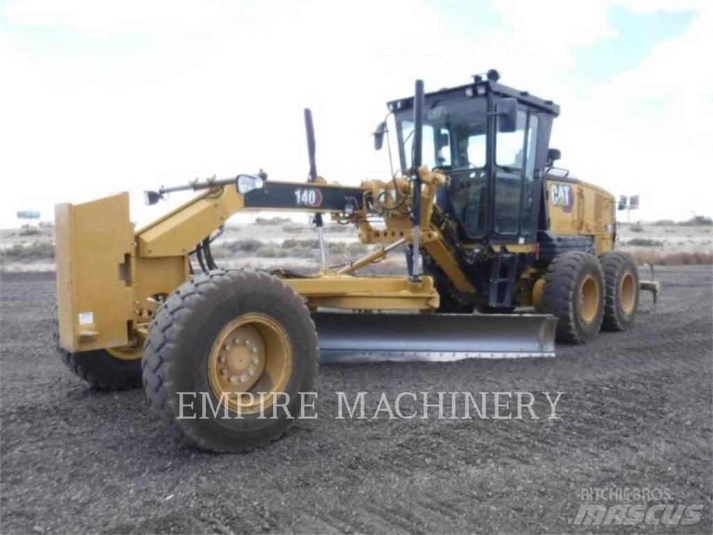 CAT 140-13 Veihøvler