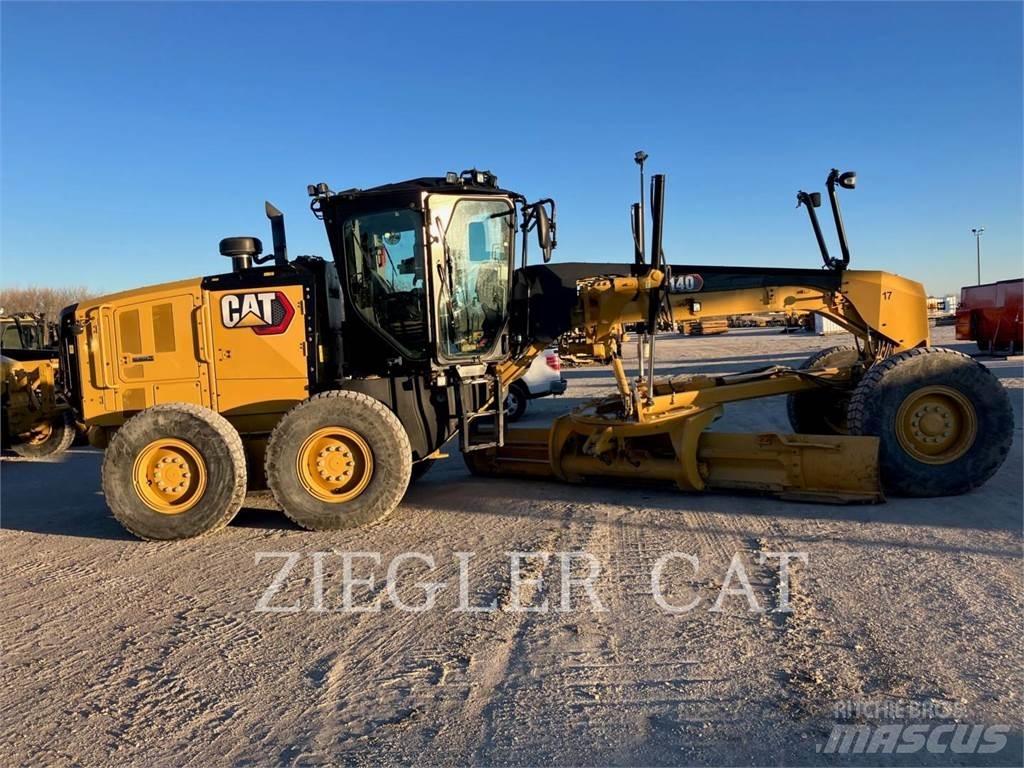 CAT 140-15 Veihøvler
