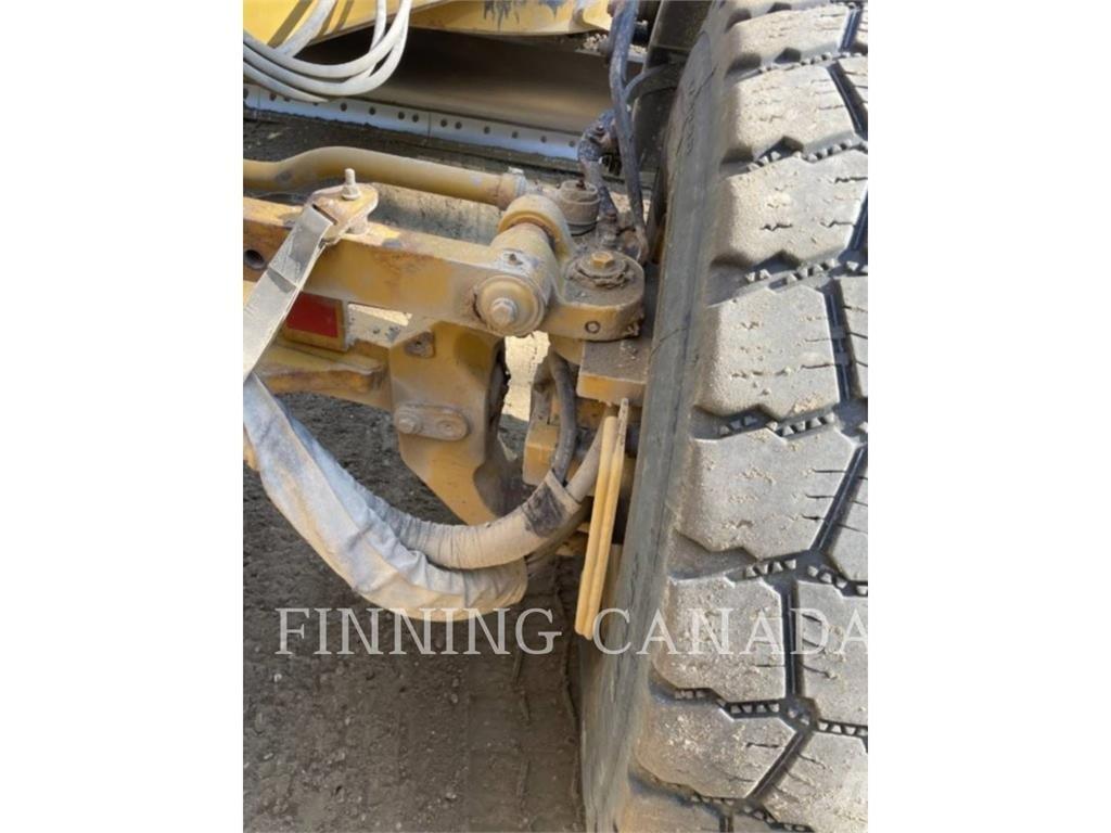 CAT 140-15 AWD Veihøvler