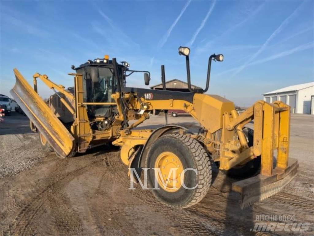 CAT 140-15AWD Veihøvler