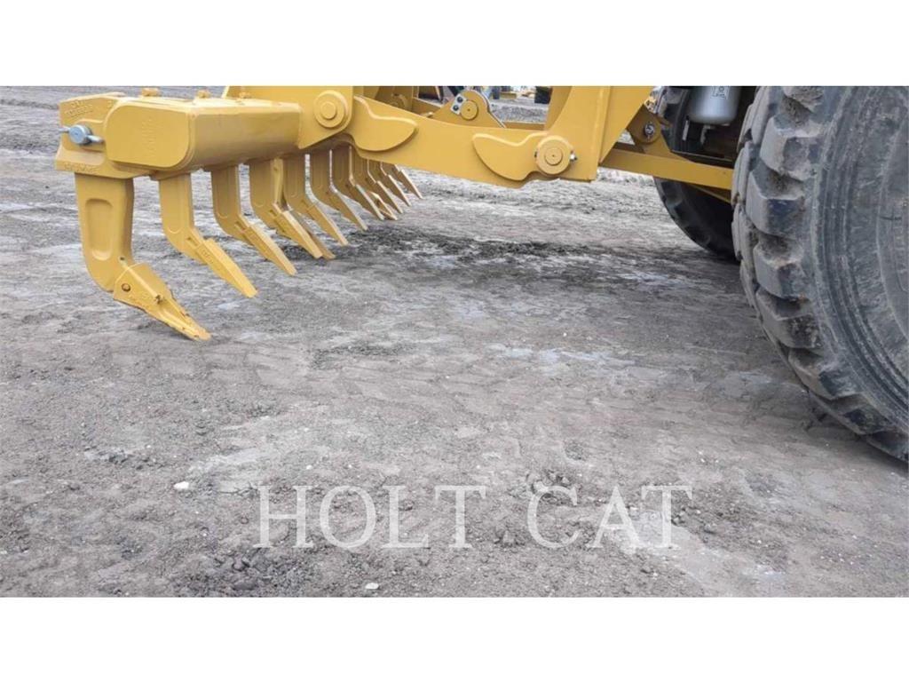 CAT 140 AWD Veihøvler