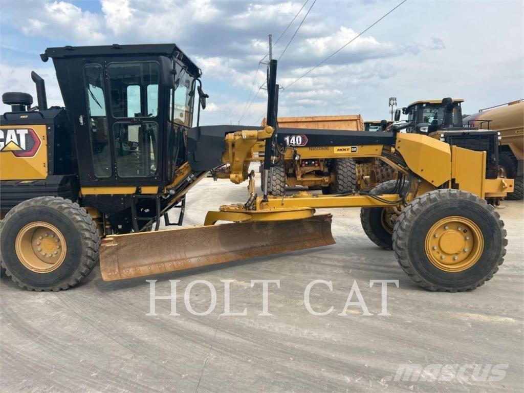 CAT 140 AWD Veihøvler