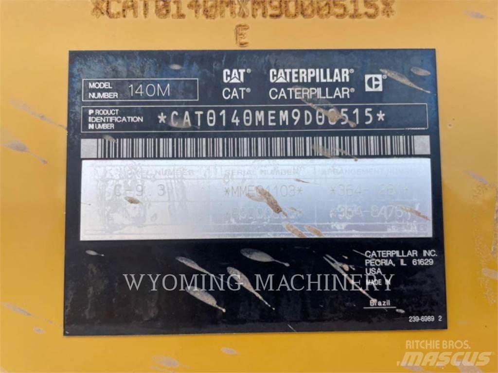 CAT 140M 2 Veihøvler