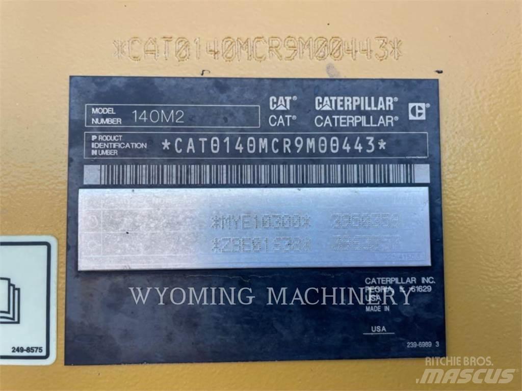 CAT 140M 2 Veihøvler
