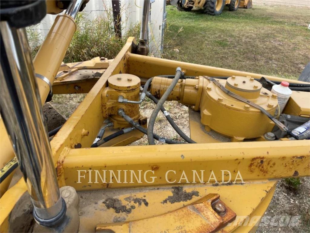 CAT 140M AWD Veihøvler