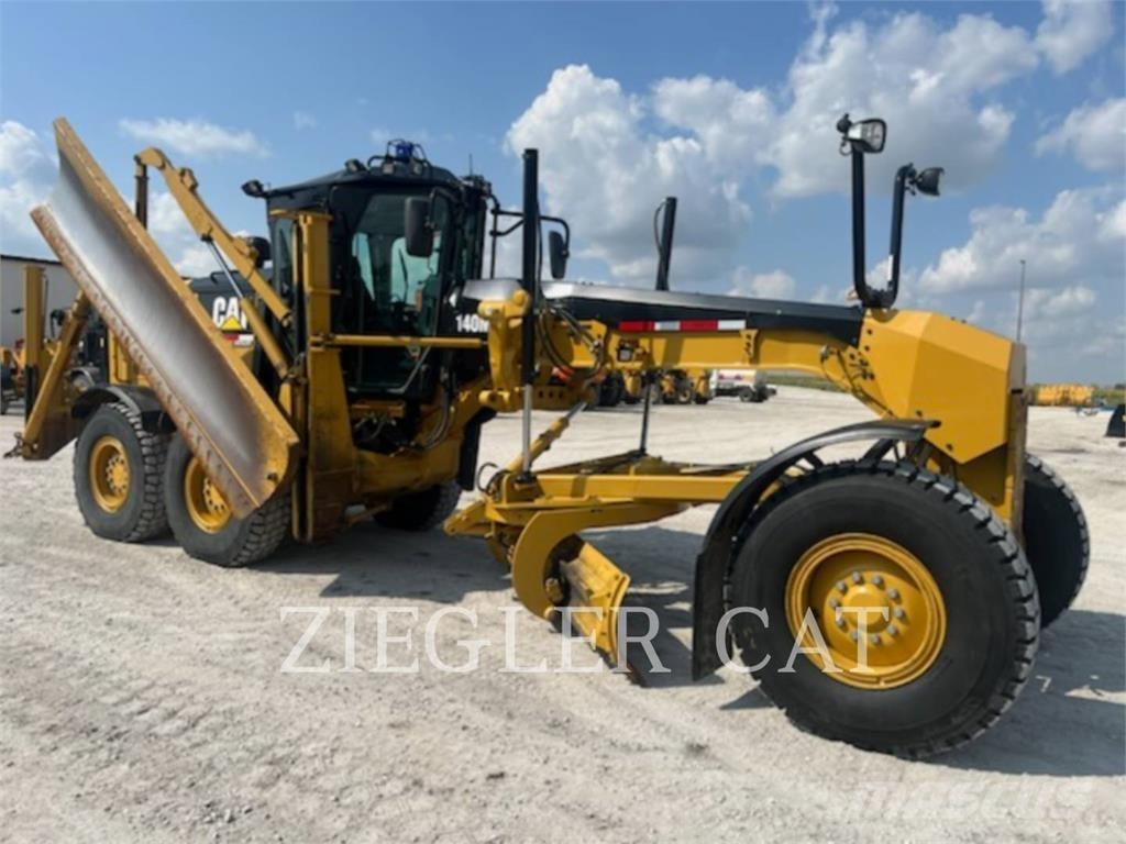 CAT 140M2 Veihøvler