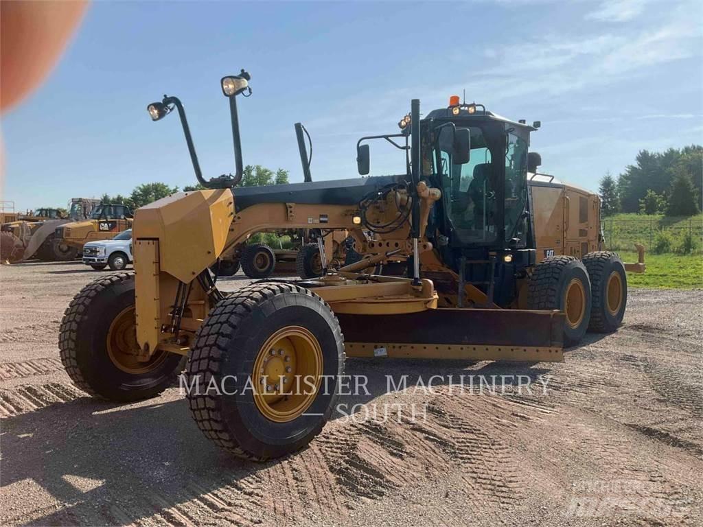 CAT 140M2 Veihøvler