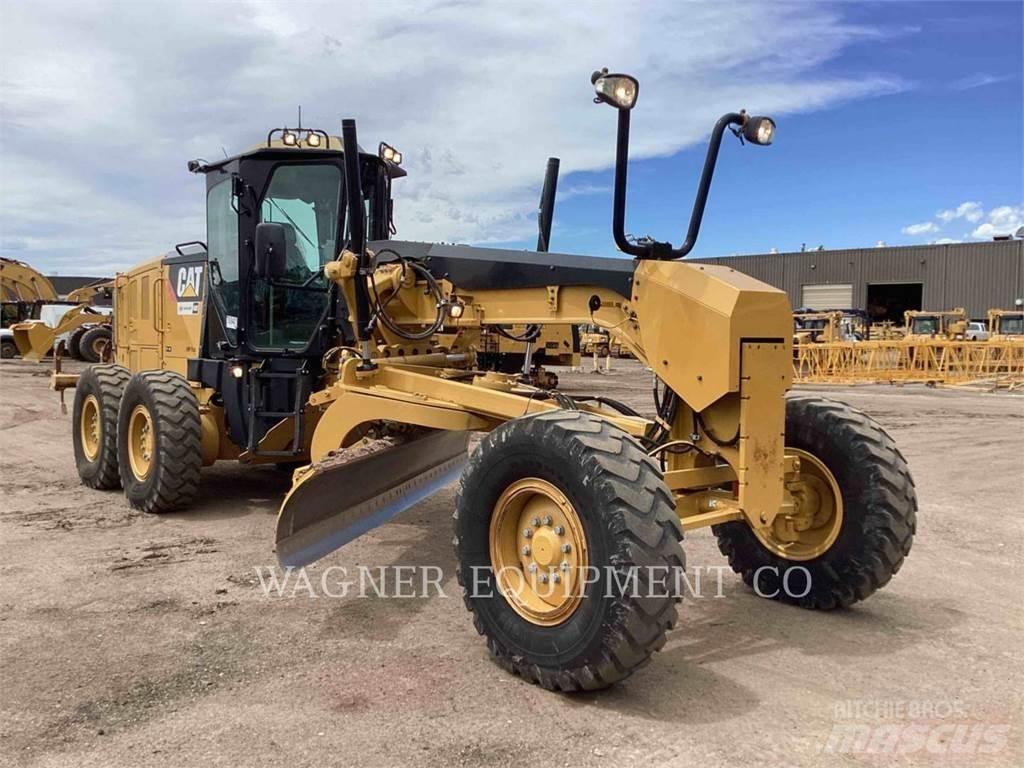 CAT 140M2 Veihøvler