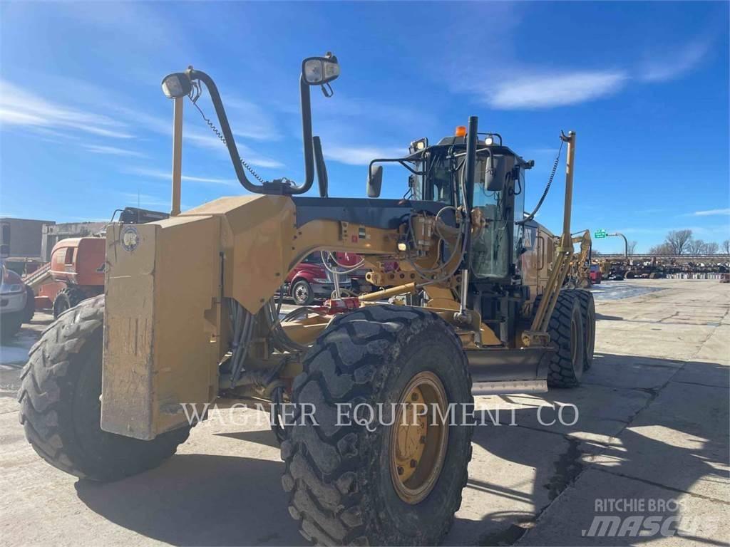CAT 140M2 AWD Veihøvler