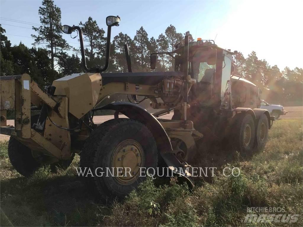 CAT 140M2 AWD Veihøvler