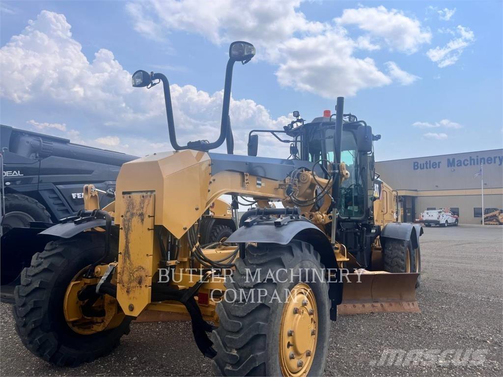 CAT 140M2AWD Veihøvler