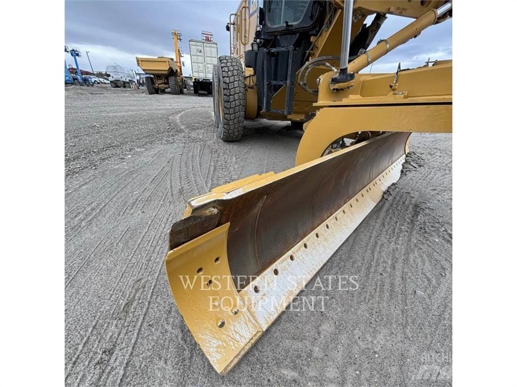 CAT 140M3 Veihøvler