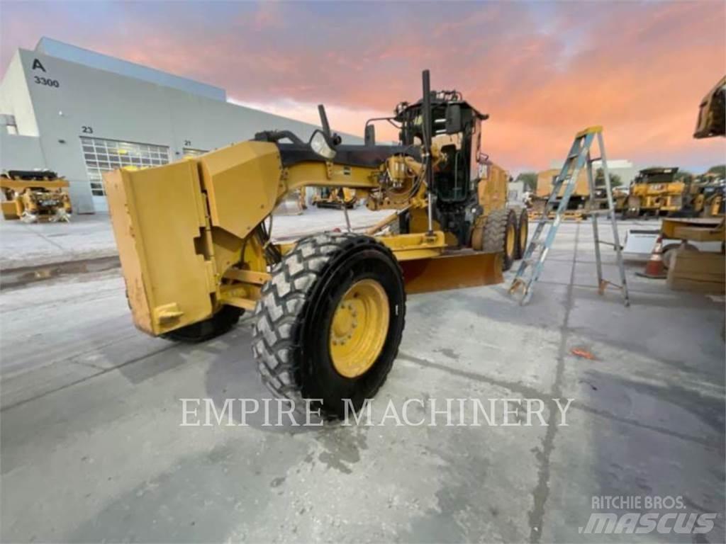 CAT 140M3 Veihøvler
