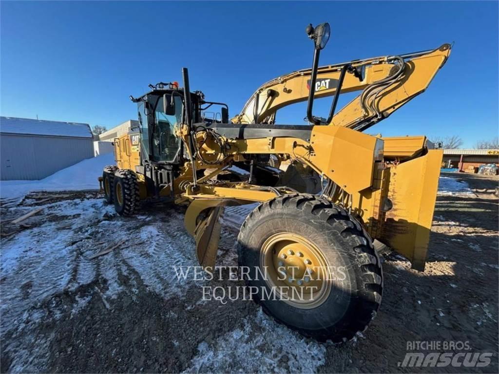 CAT 140M3 Veihøvler