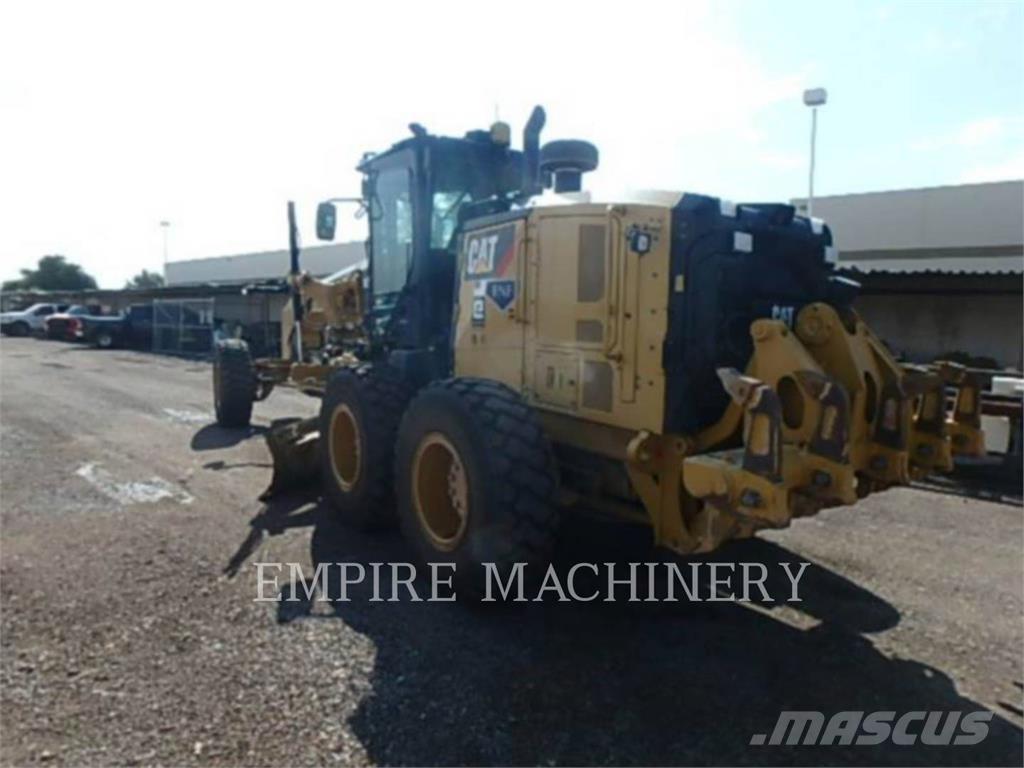 CAT 140M3 Veihøvler