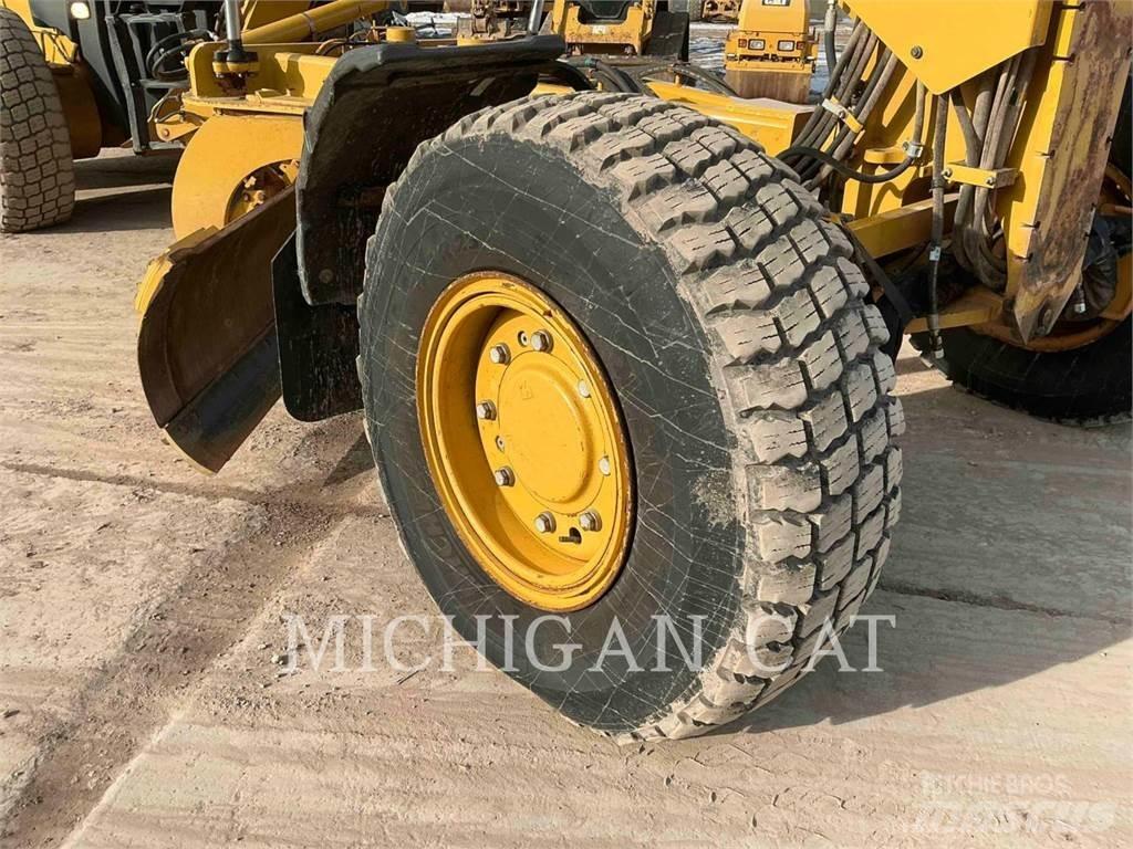 CAT 140M3 AWD Veihøvler