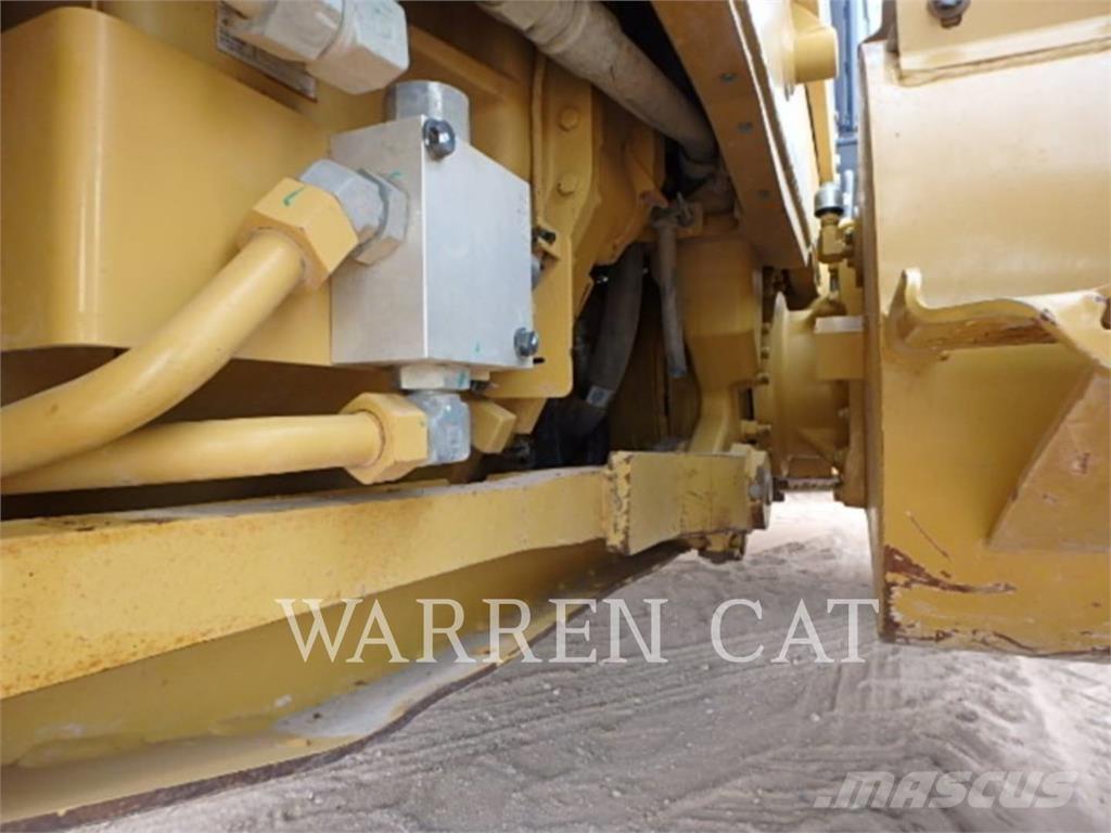 CAT 140M3 AWD Veihøvler