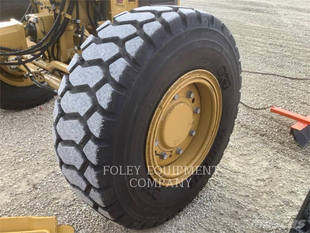 CAT 140M3AW Veihøvler