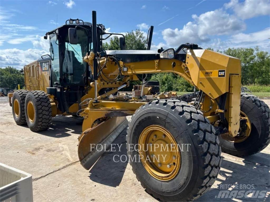 CAT 140M3AWA Veihøvler