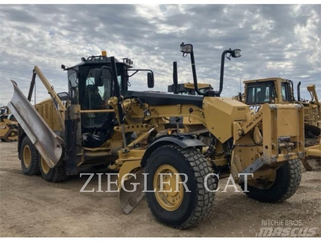 CAT 140M3AWD Veihøvler