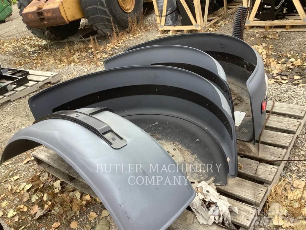 CAT 140M3REARFENDER Anlegg - Annet