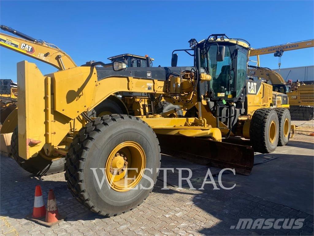 CAT 14M Veihøvler
