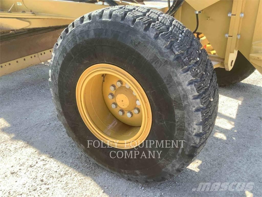 CAT 14M3A Veihøvler