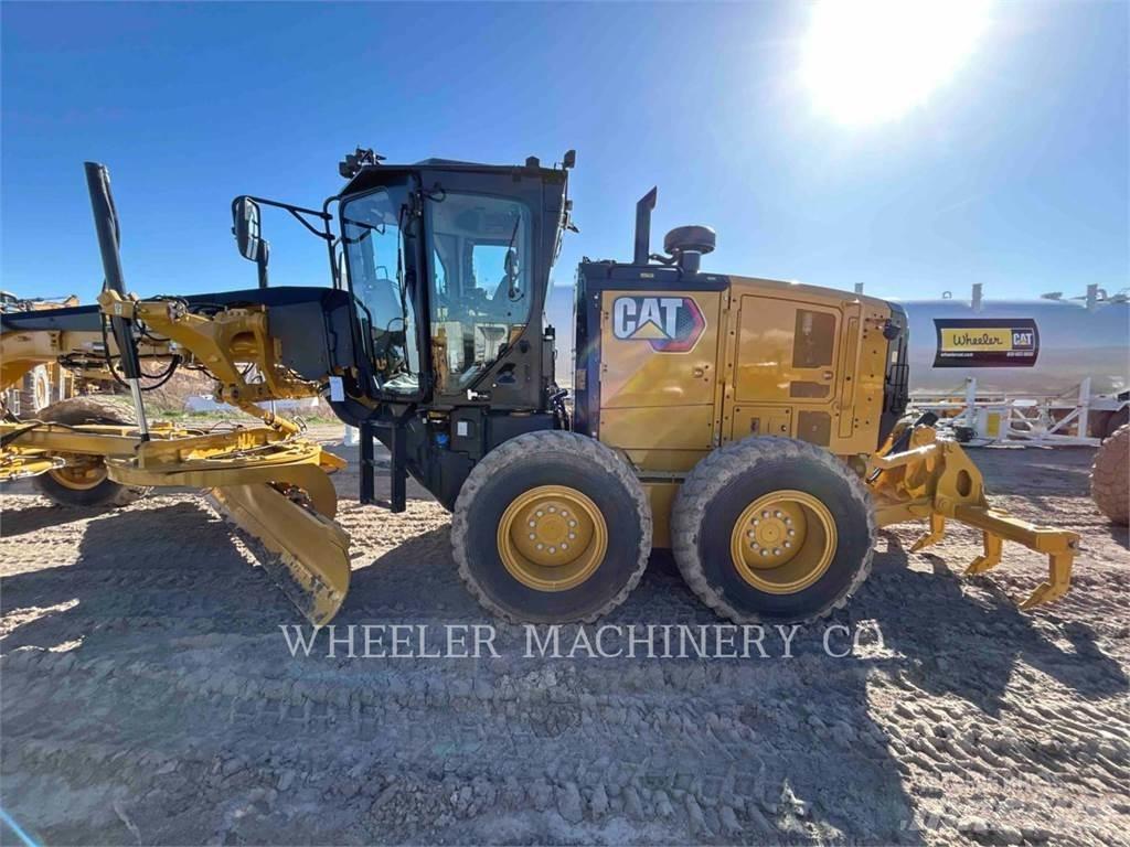 CAT 150 15 Veihøvler