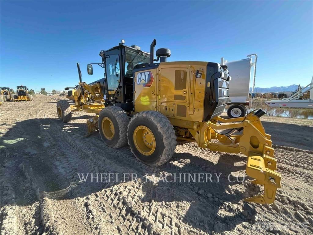 CAT 150 15 Veihøvler