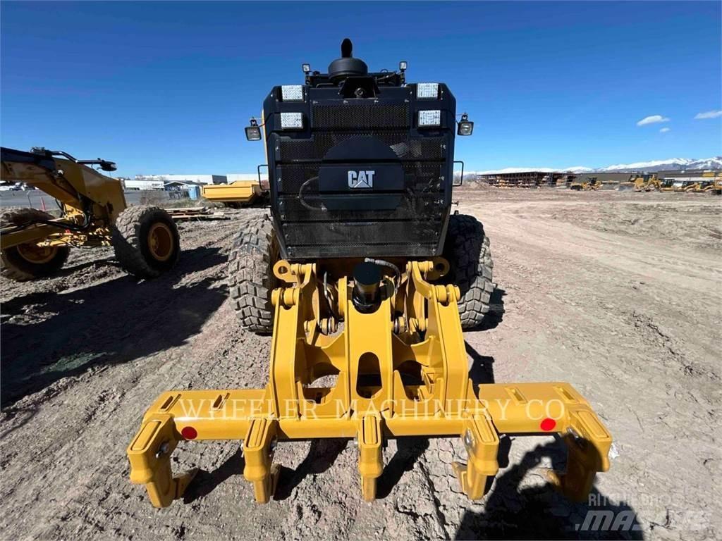 CAT 150 15 Veihøvler