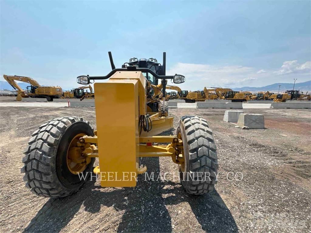 CAT 150 15 Veihøvler
