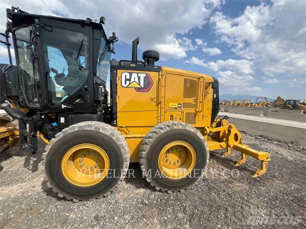 CAT 150 15 Veihøvler