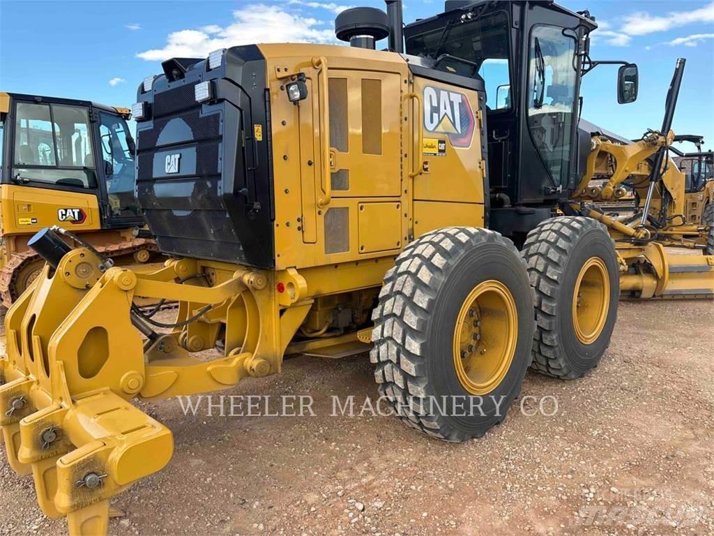 CAT 150 15 Veihøvler