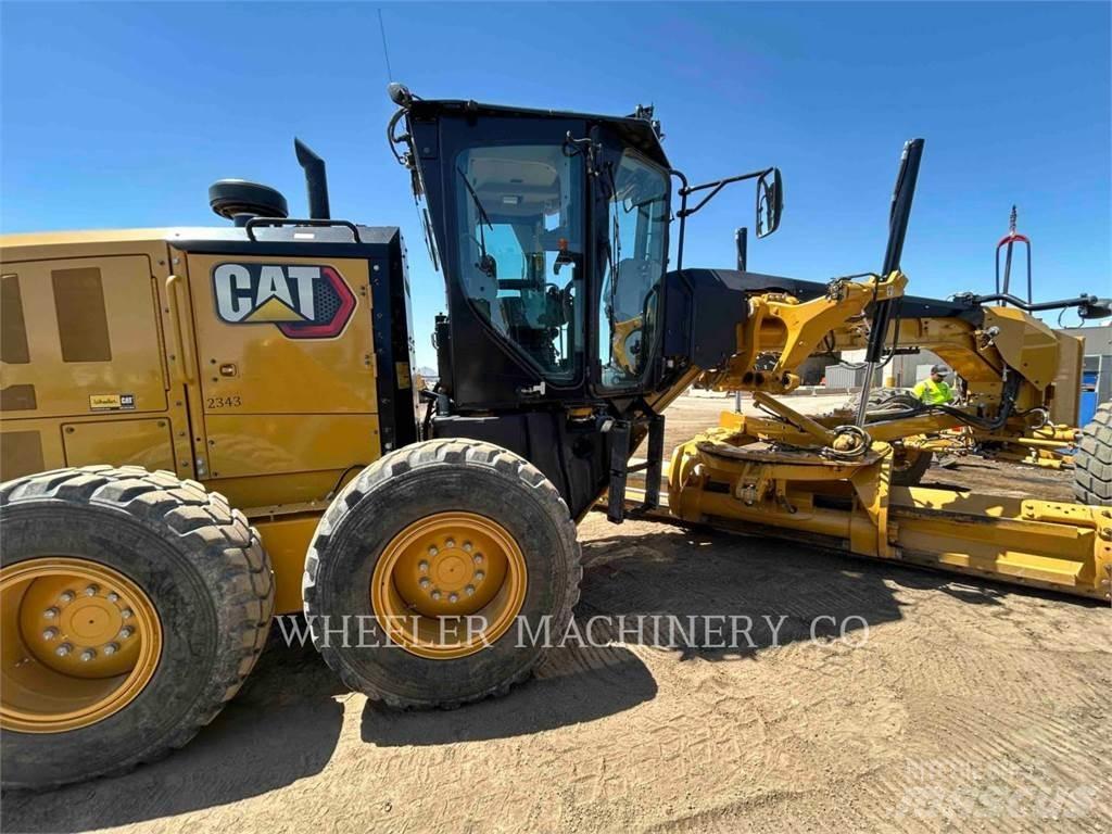 CAT 150 15 Veihøvler