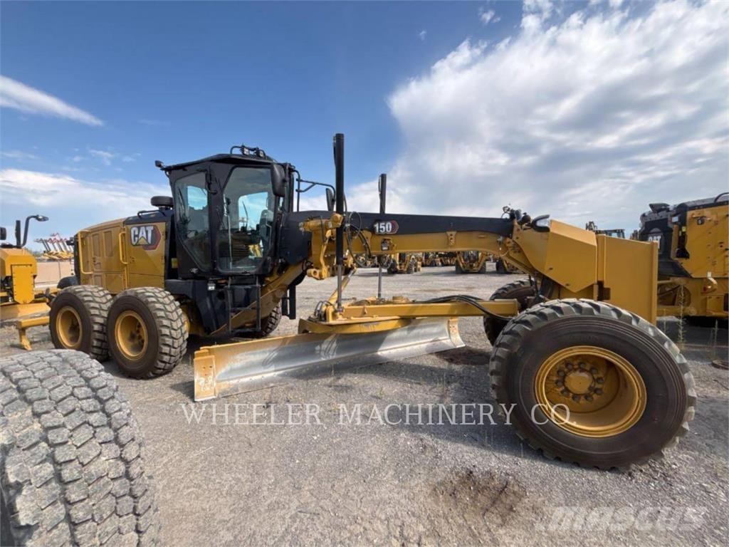 CAT 150 15 Veihøvler