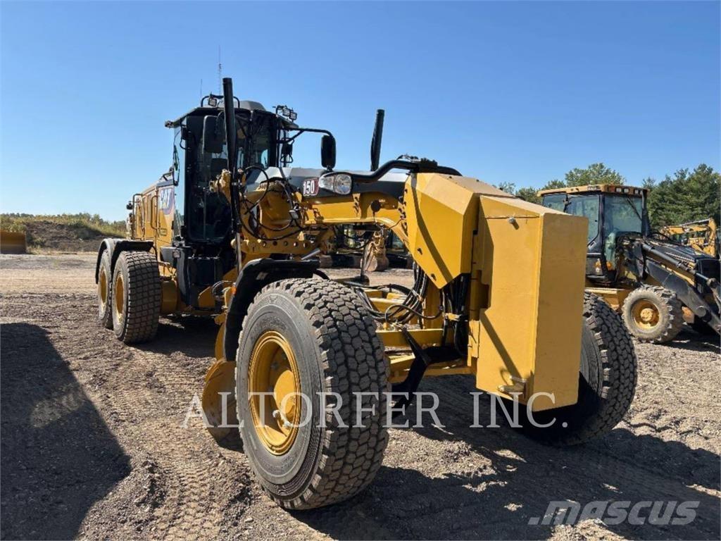 CAT 150-15AWD Veihøvler