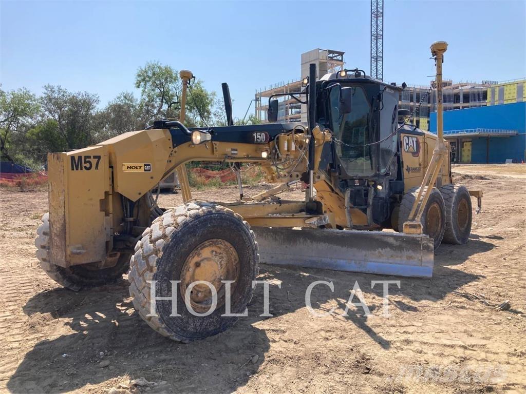 CAT 150-15AWD Veihøvler