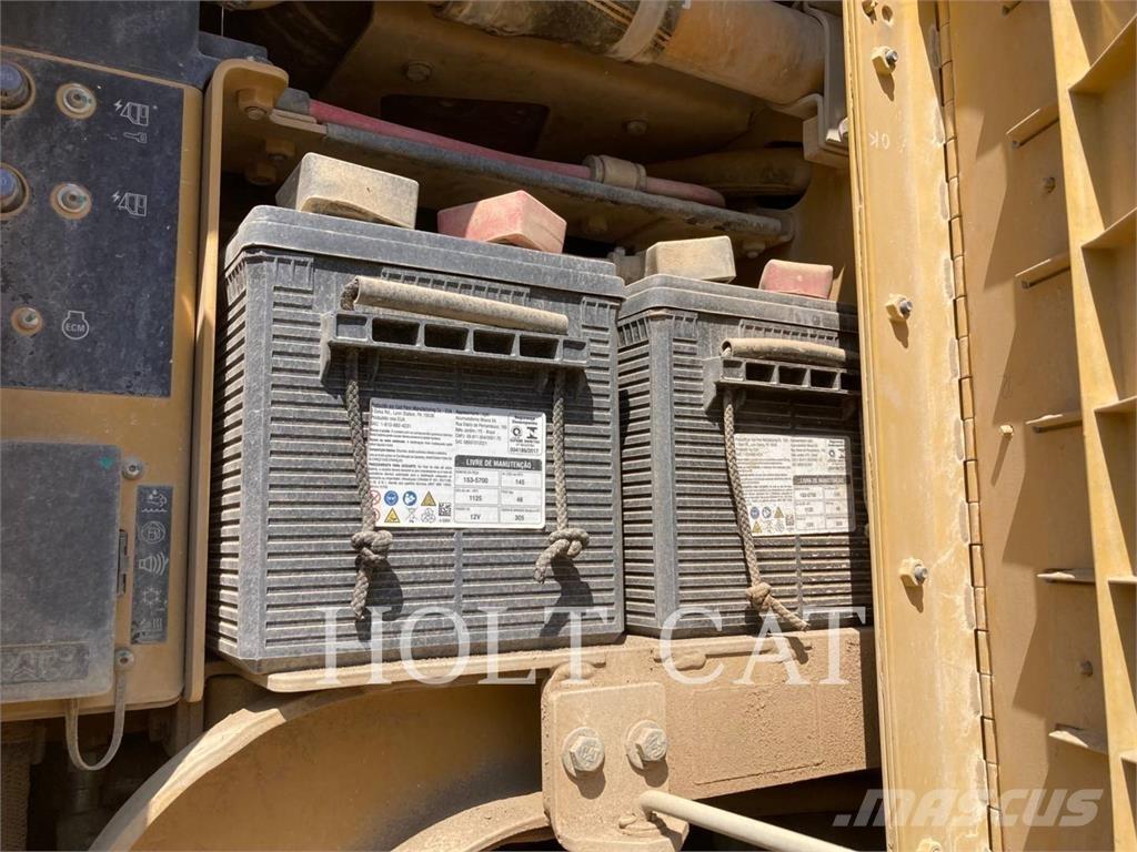 CAT 150-15AWD Veihøvler