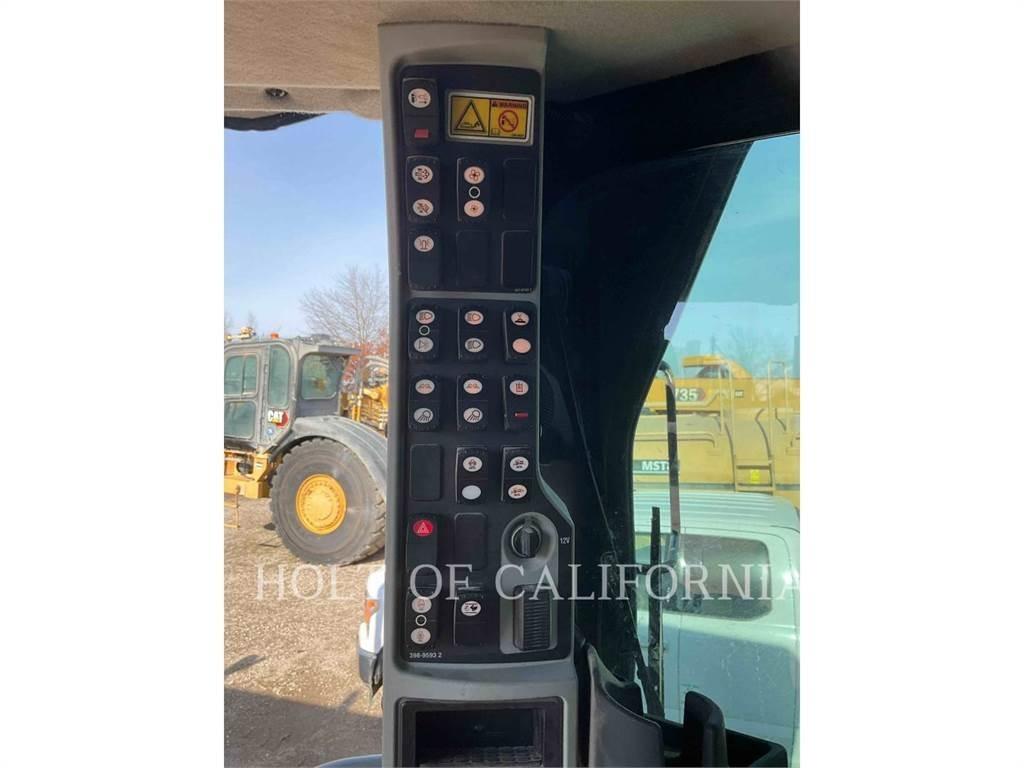CAT 150 3W Veihøvler