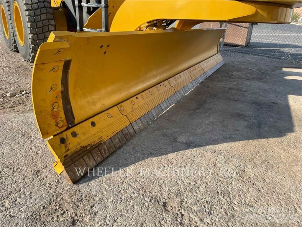 CAT 150 AWD Veihøvler