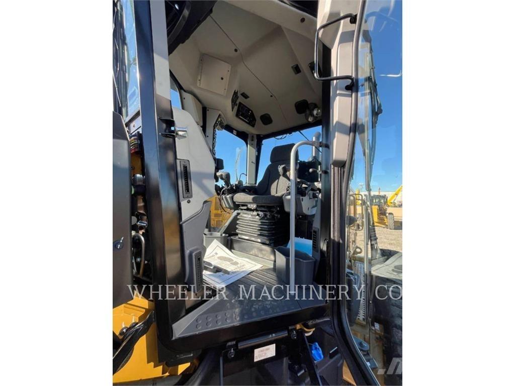 CAT 150 AWD Veihøvler