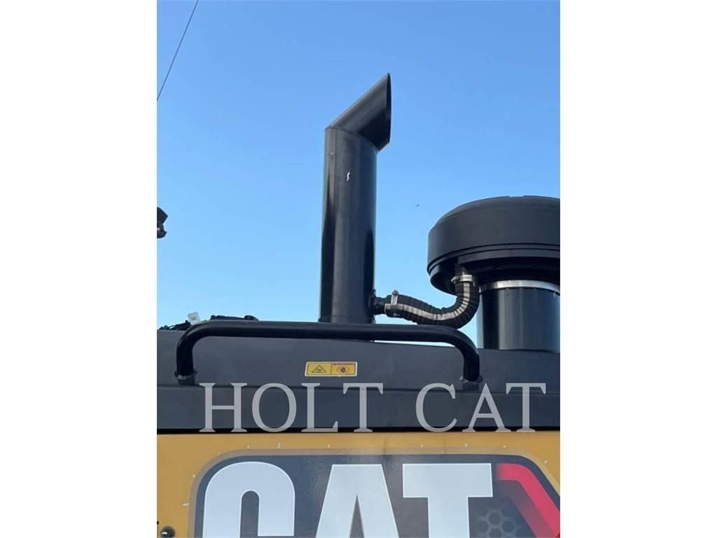 CAT 150 JOY3 Veihøvler