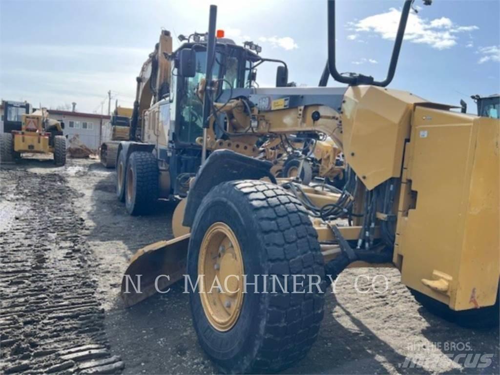 CAT 160 Veihøvler