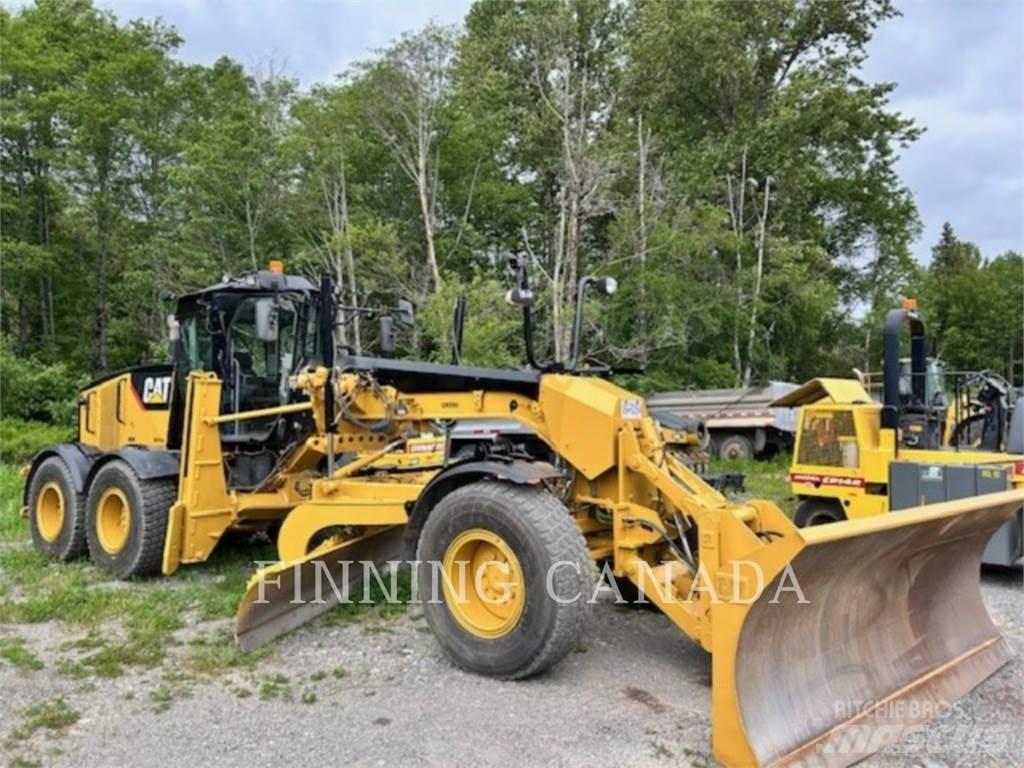 CAT 160M Veihøvler